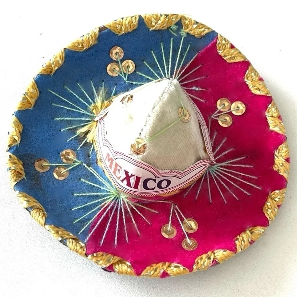 VINTAGE! Miniature Mexican Sombrero!